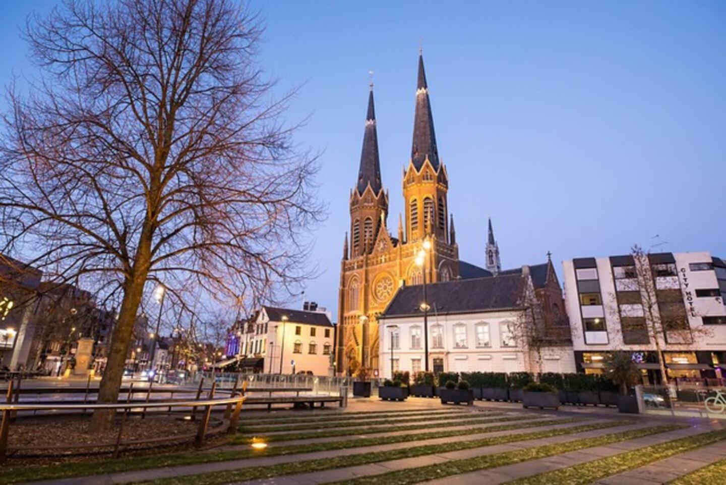 Xxl Loft City Center Villa Tilburg Willem 2 المظهر الخارجي الصورة